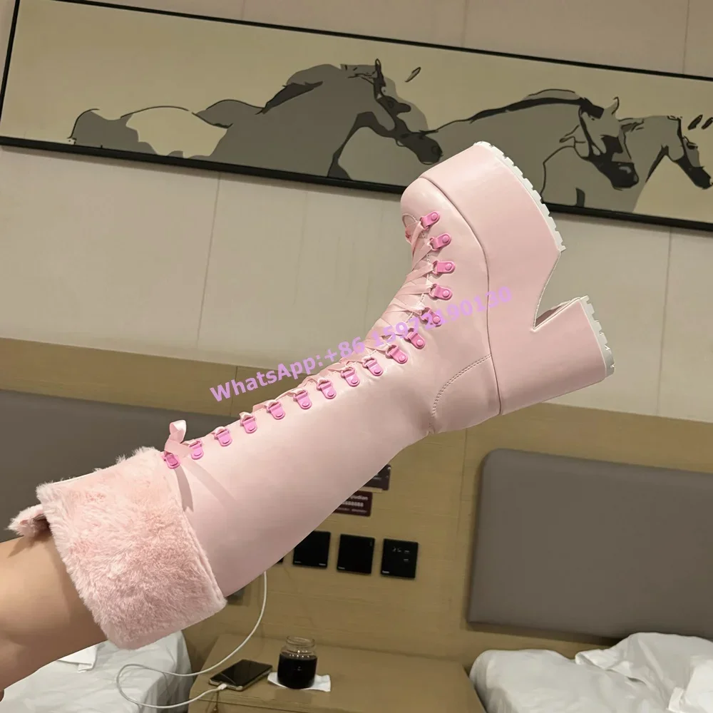 Ribbon Tie Heel - Bottes en fourrure rose à semelle