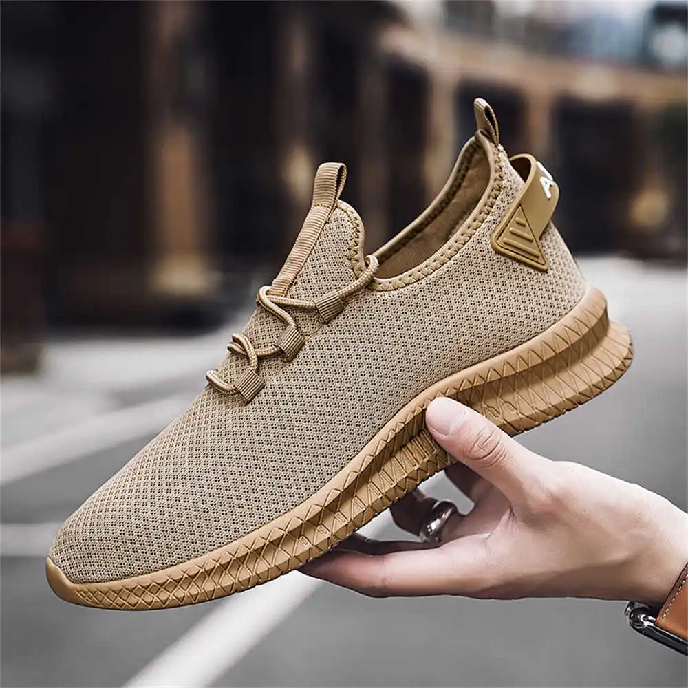 Women'S Shoes For Wide Feet - Baskets de course en maille pour