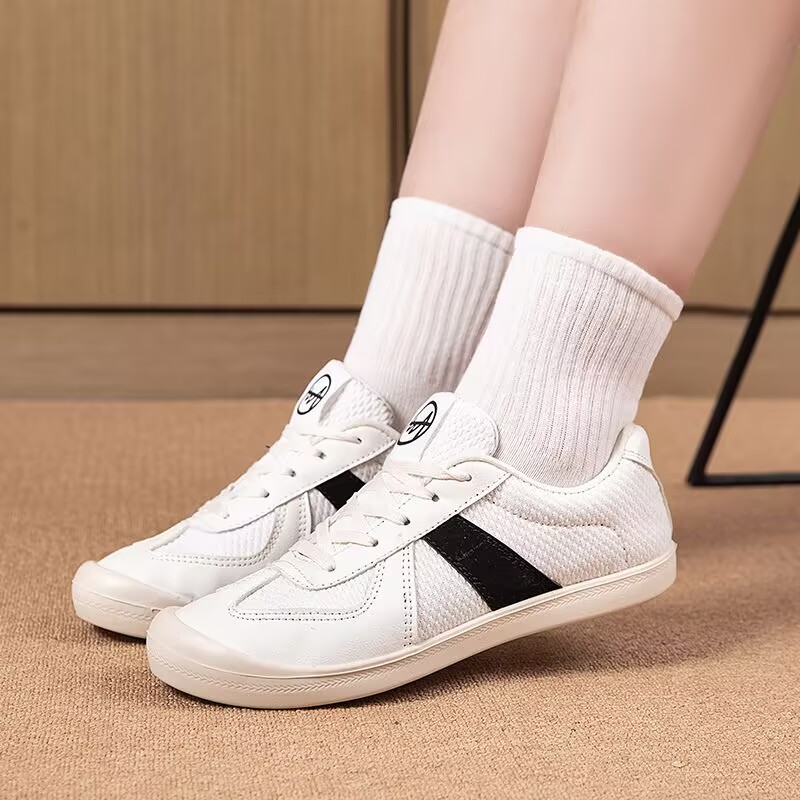 Chaussures de sport pour femme - Women'S Shoes Size 40 In Us avis et prix