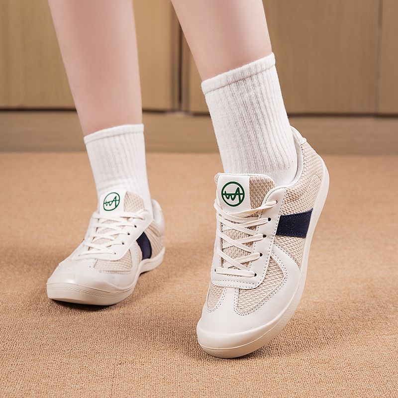 Chaussures de sport pour femme - Women'S Shoes Size 40 In Us avis et prix