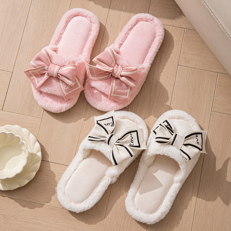 Pantoufles pour femmes Love Fl - Fluffy Fur Slipper avis et prix