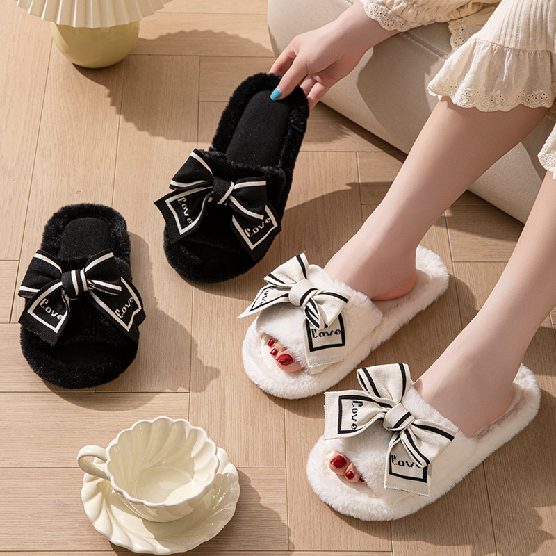 Pantoufles pour femmes Love Fl - Fluffy Fur Slipper avis et prix