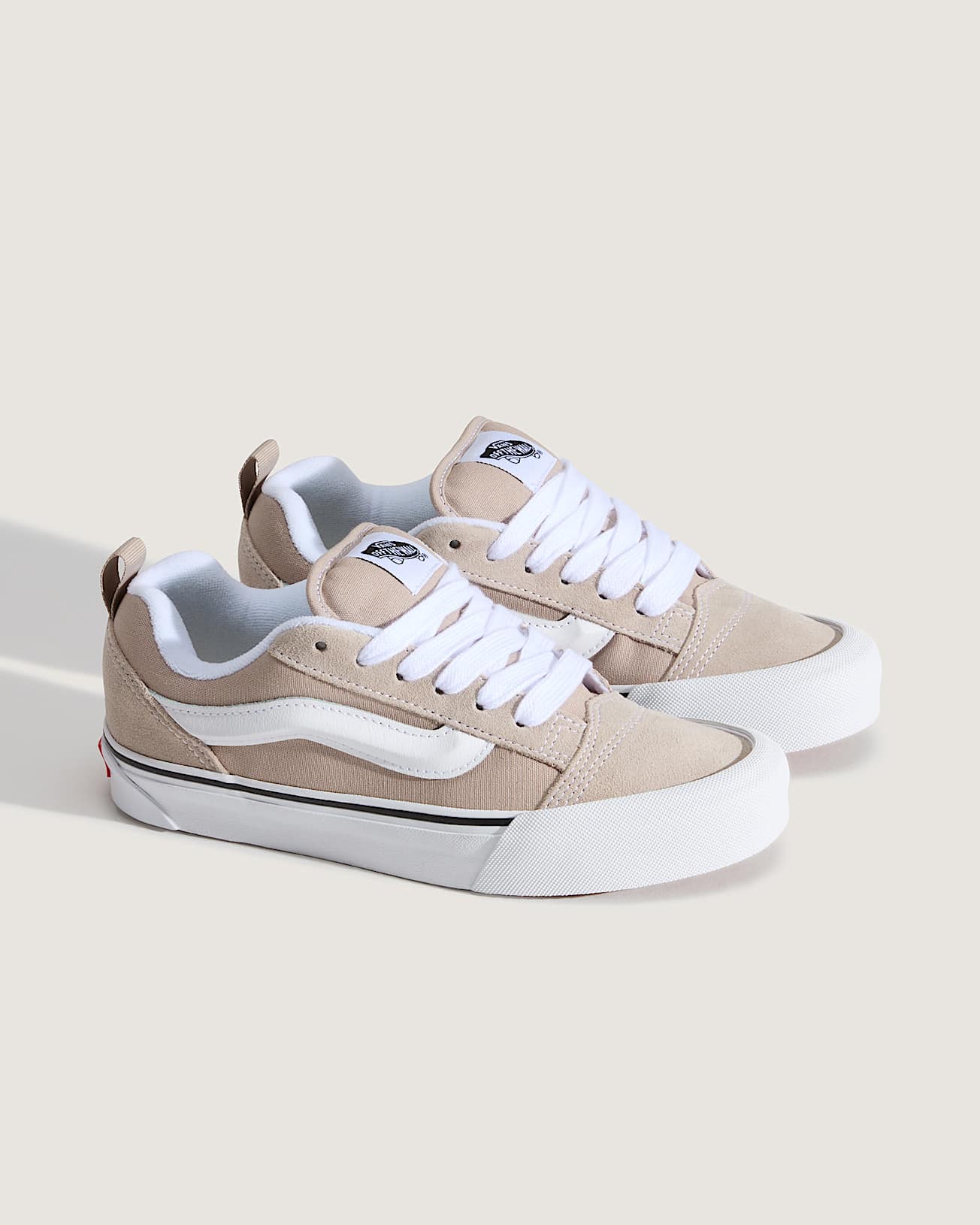 Chaussures Knu Skool pour femm - Women Shoes Vans avis et prix