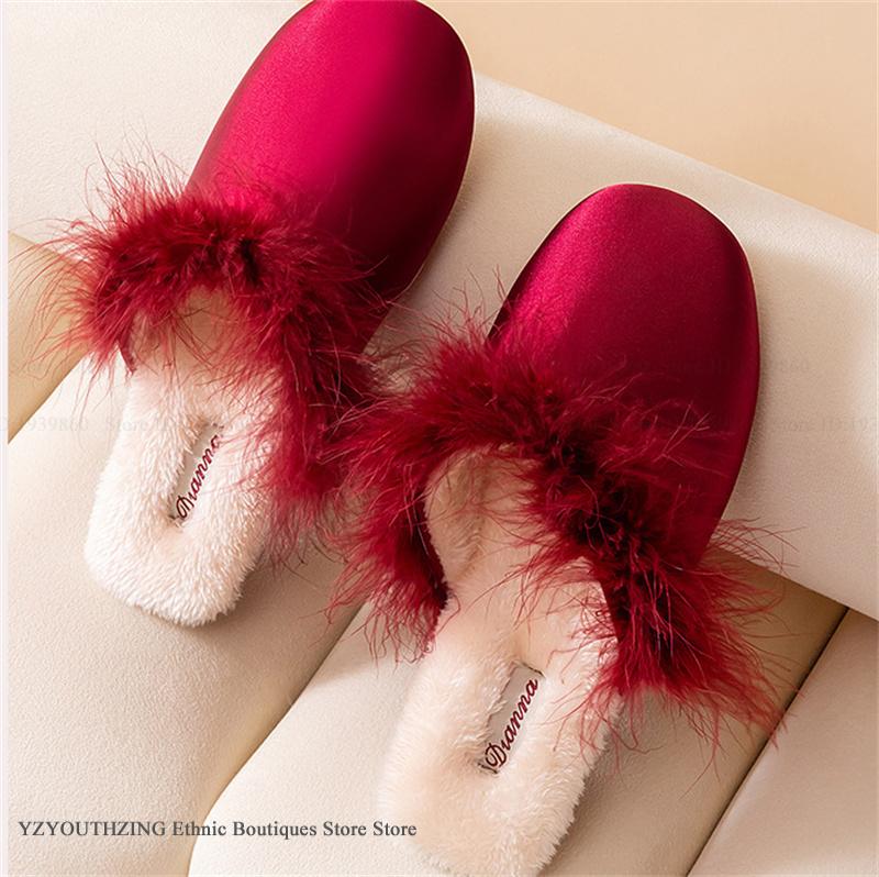 Pantoufles de luxe en satin à  - Fluffy Fur Slipper avis et prix