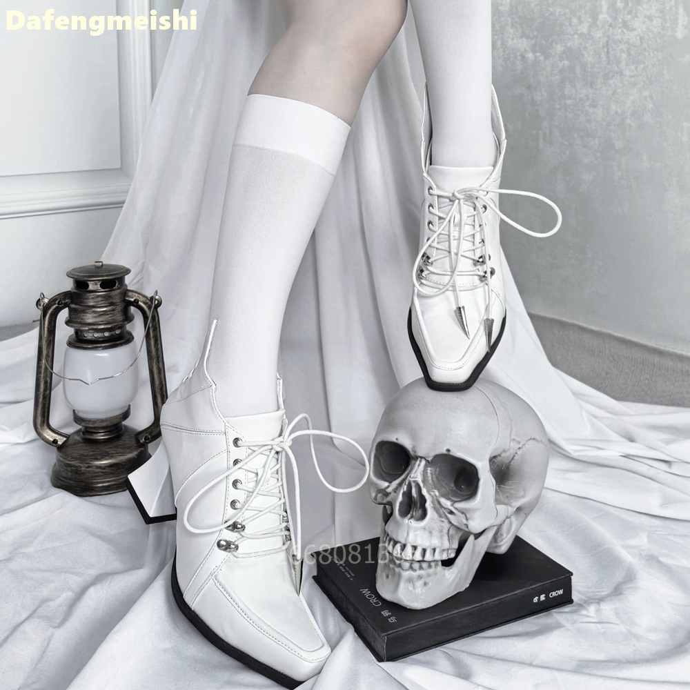 Bottines en cuir blanc à bout  - Block Heel Ankle Boots avis et prix