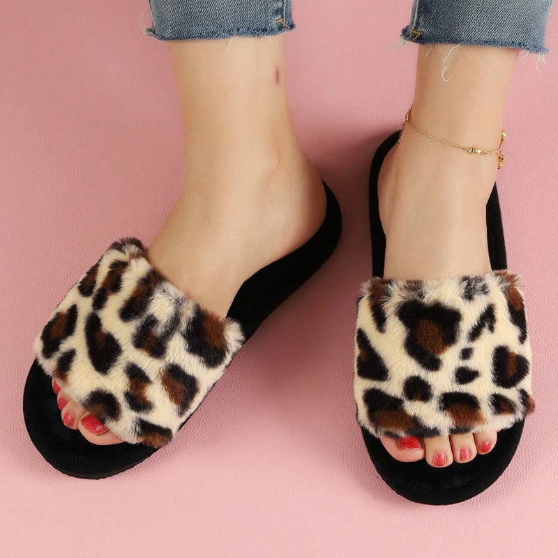 Pantoufles en fourrure imprimé - Fluffy Fur Slipper avis et prix